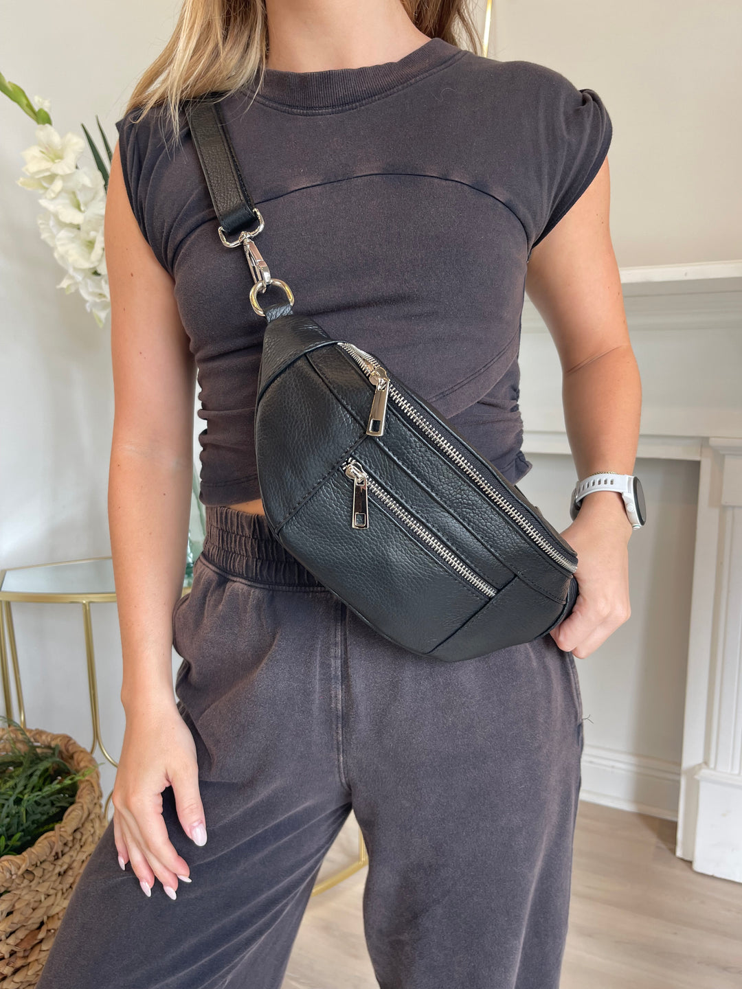 Our Favorite Crossbody Bag black one size