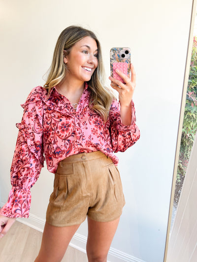 Going Suede Flare Shorts Camel
