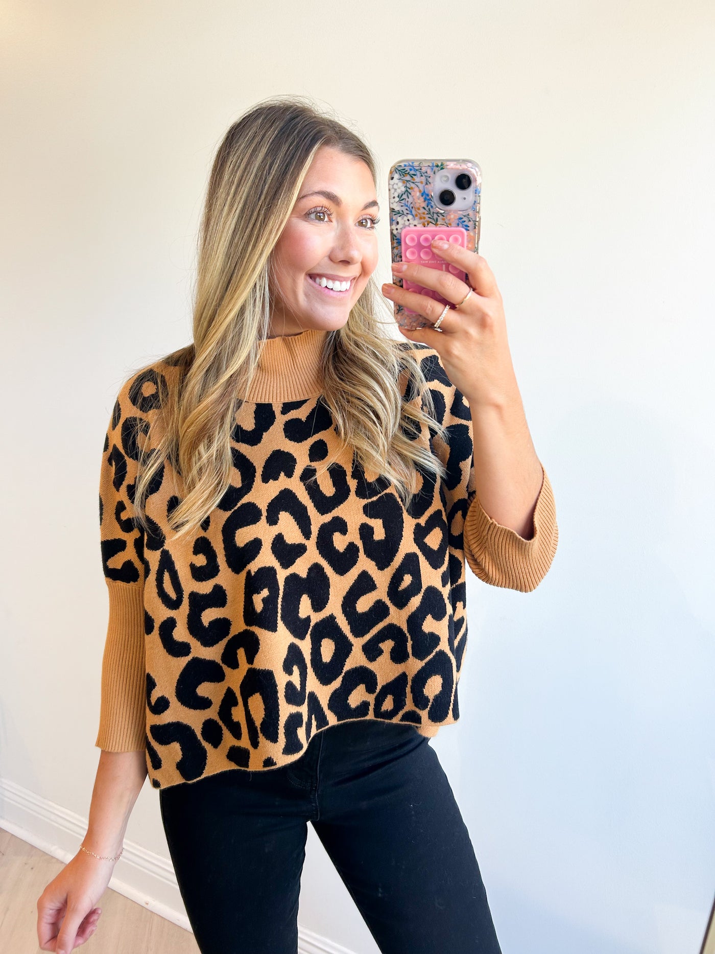 Aja Bozoma Sweater Camel Black OneSize