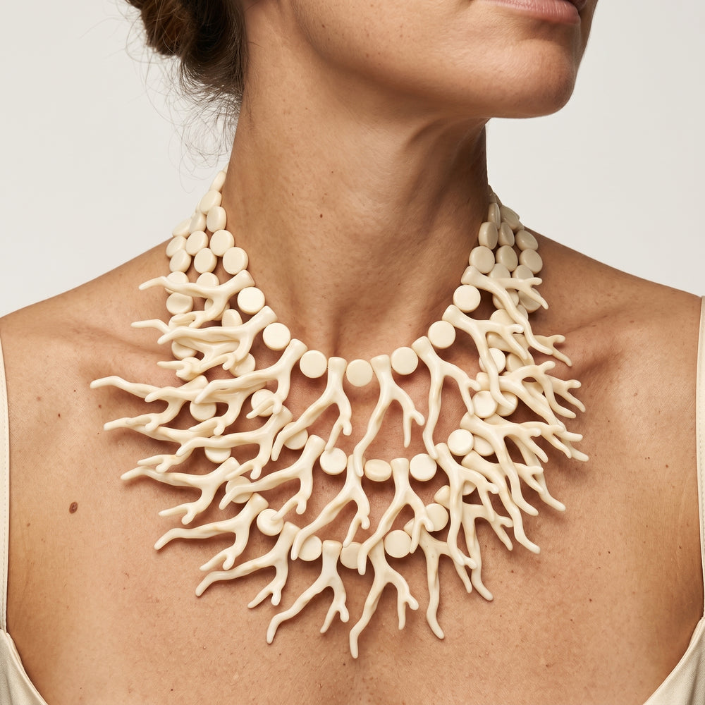 Meshell Statement Necklace Beige