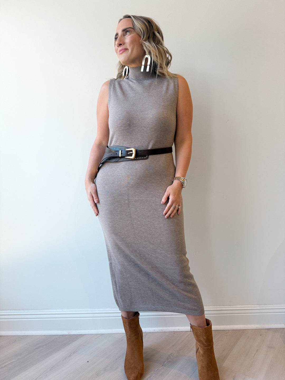 Erica Sleeveless Sweater Dress Khaki