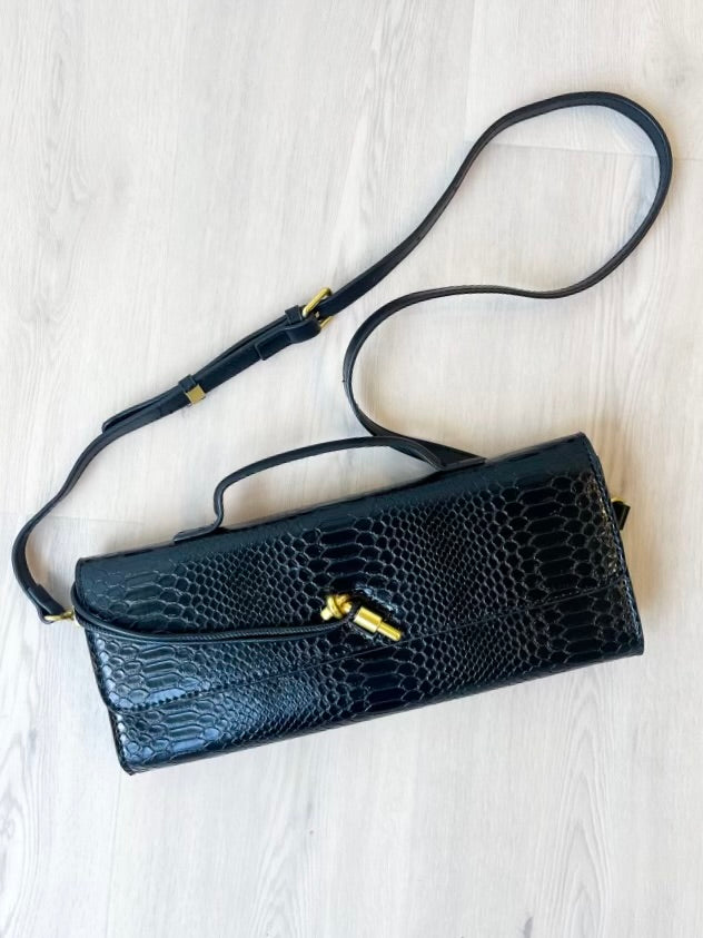 Bull Clutch Black