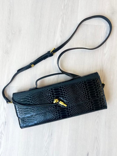 Bull Clutch Black
