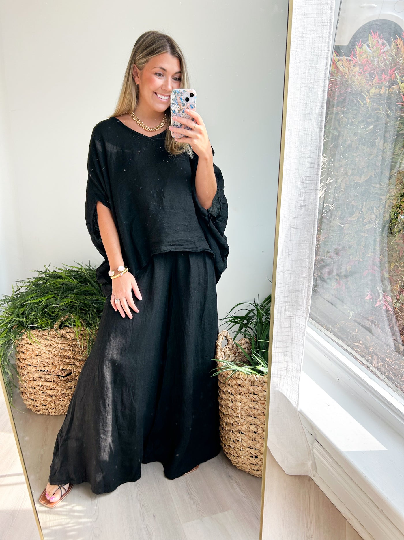 Chandra Linen Top black o s