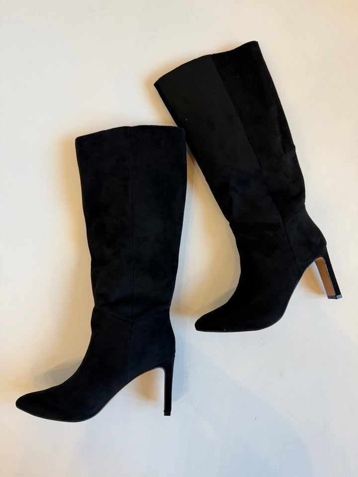 Adriana Suede Boot Black