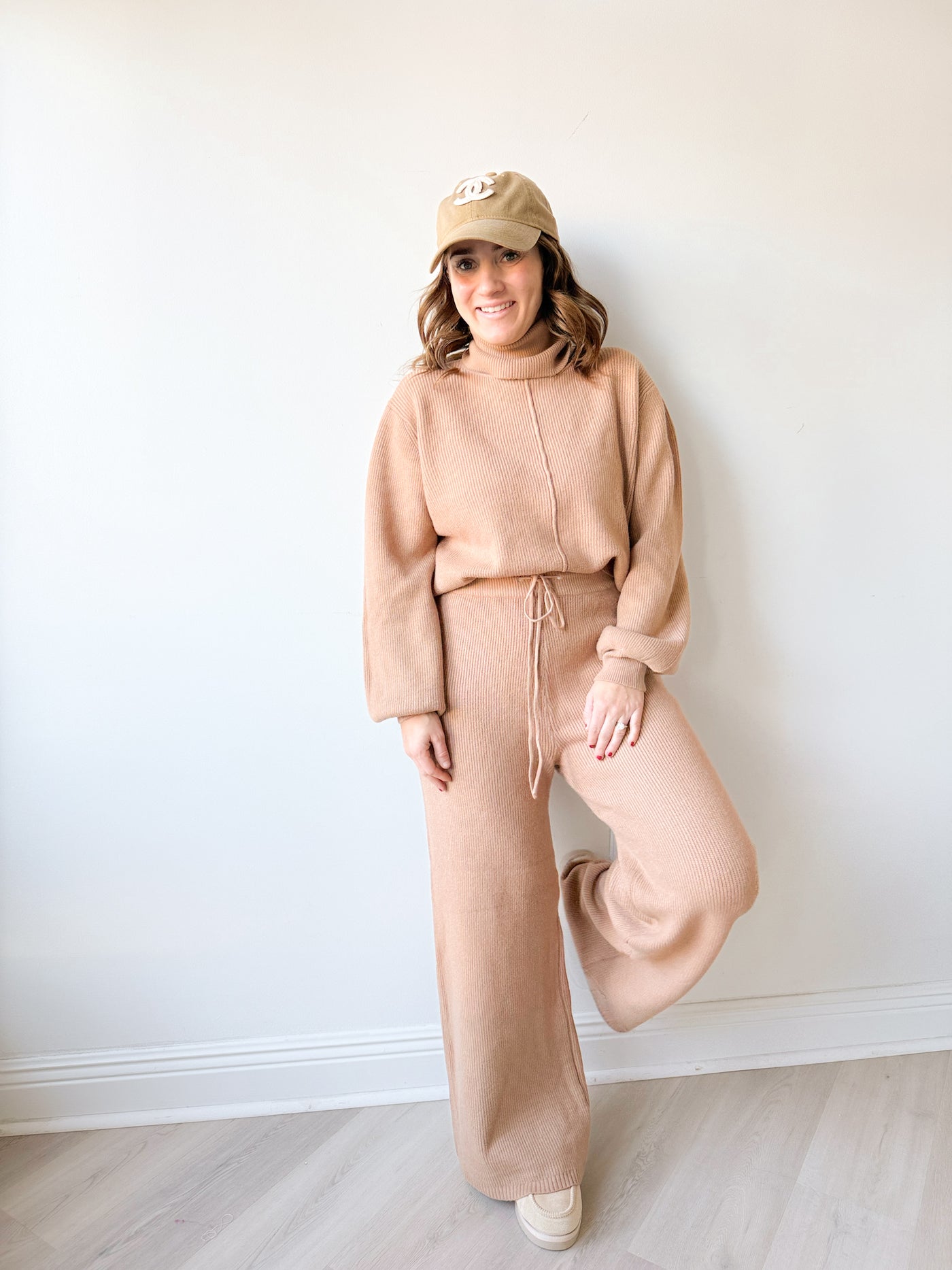 Val Turtle Neck Pant Set