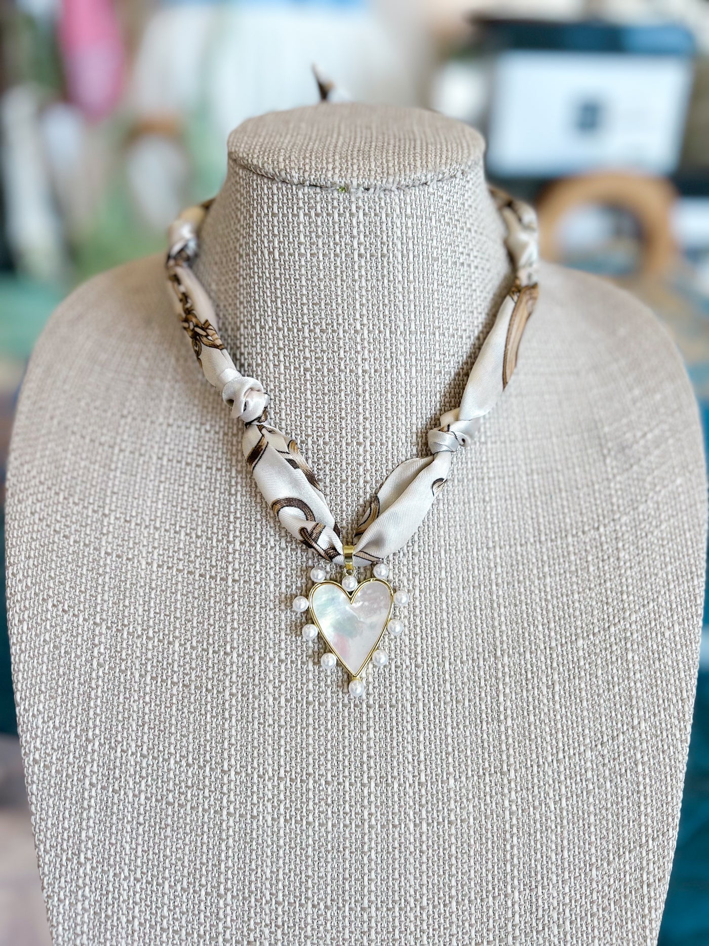 Hadley Heart Scarf Necklace pearl cream o s