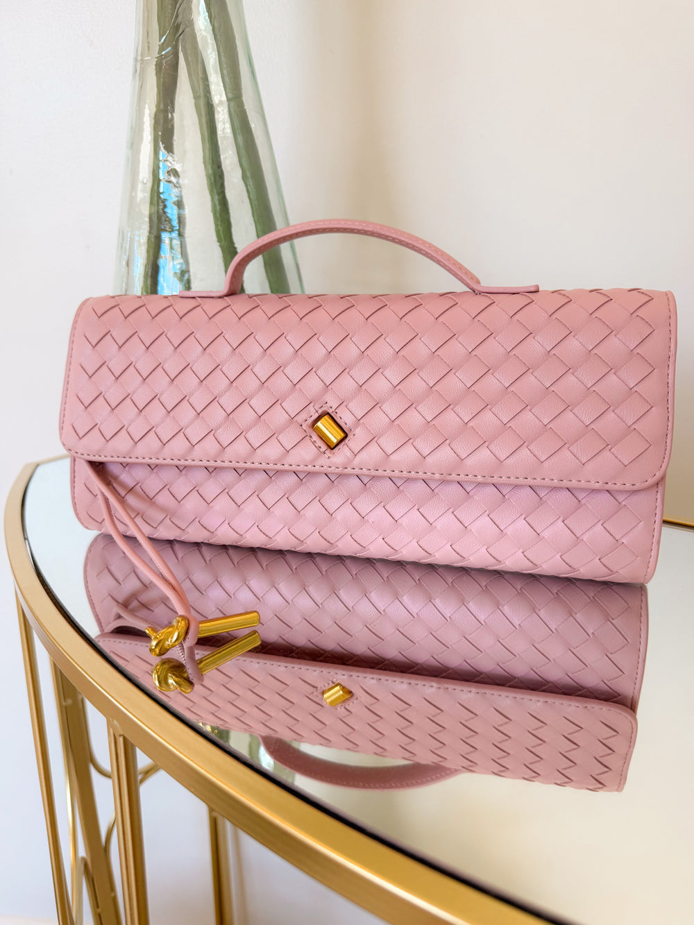 Egyptian Clutch