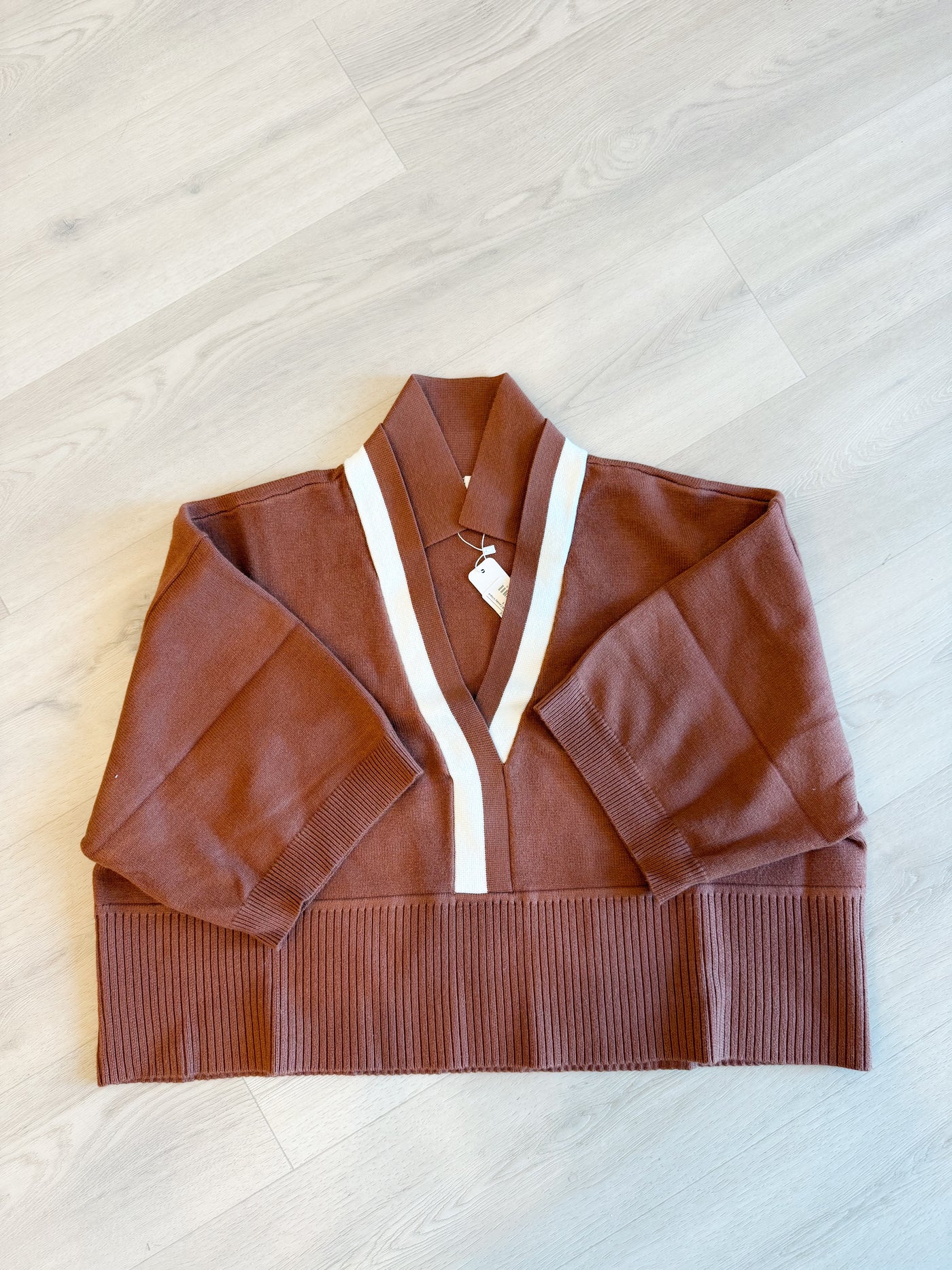 Cassey V-Neck Trim Top