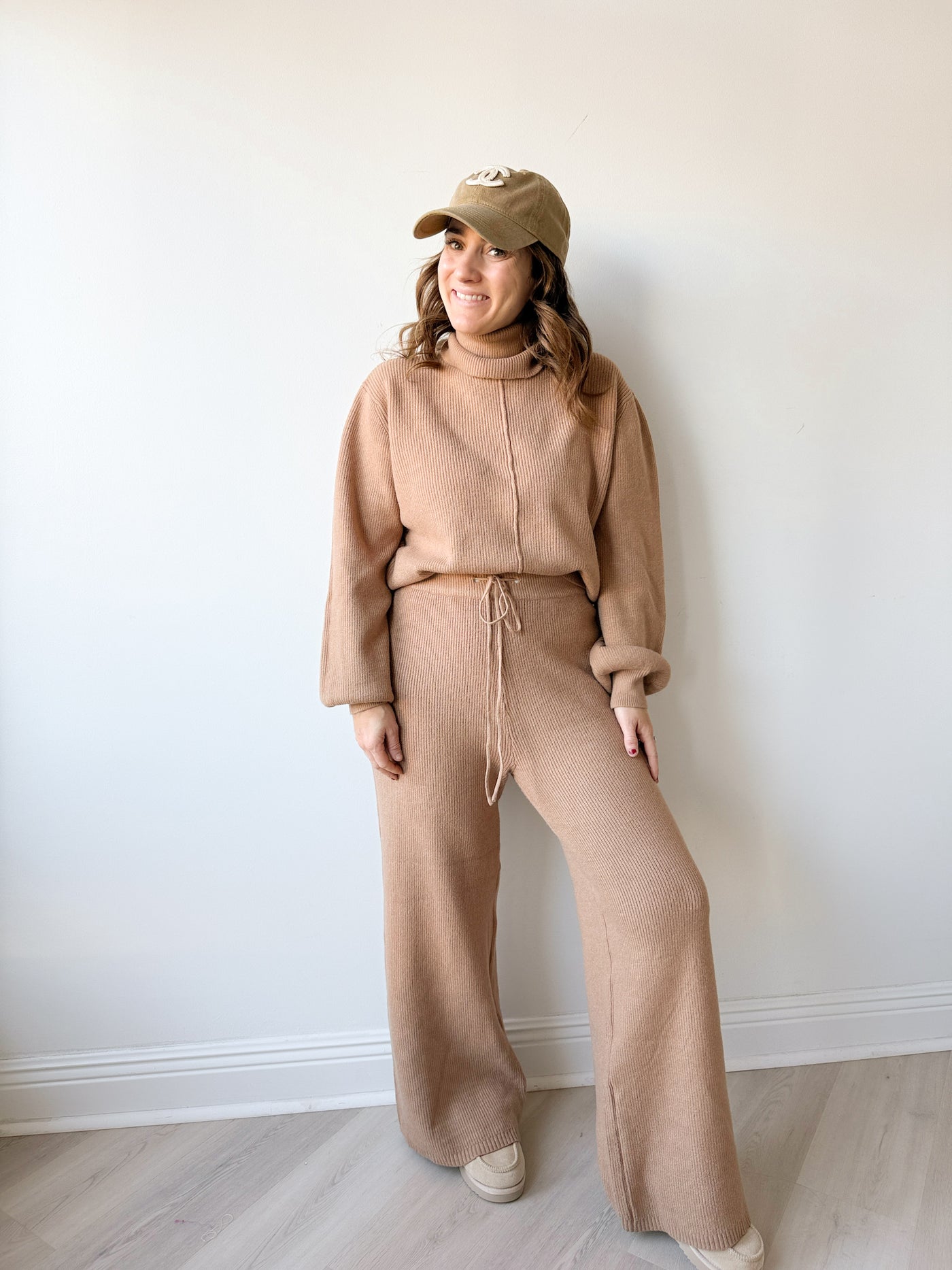 Val Turtle Neck Pant Set