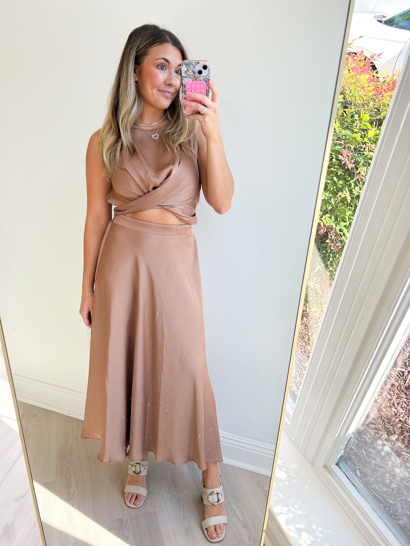 Han Twist Front Top