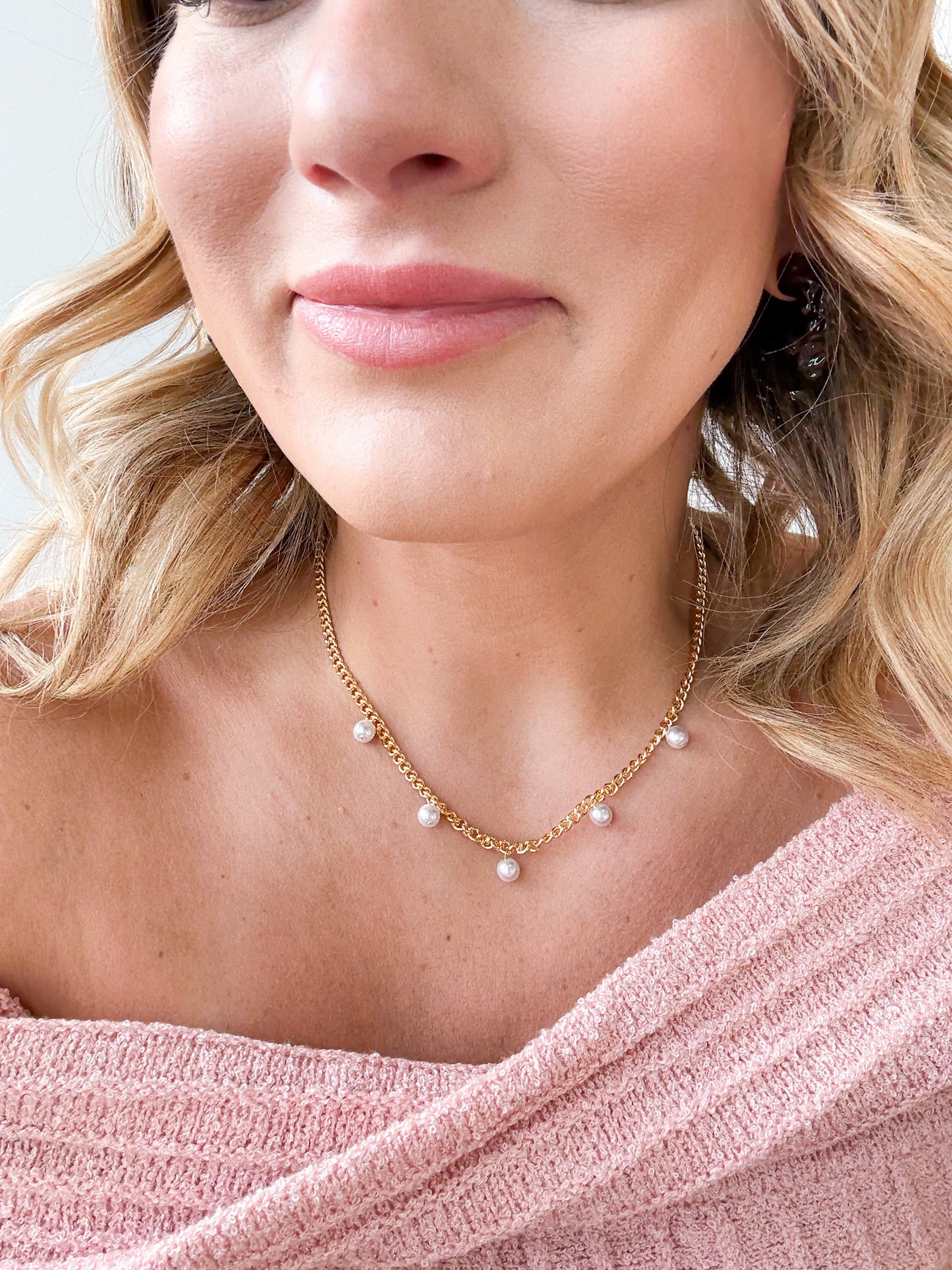 Ariel Pearl Necklace