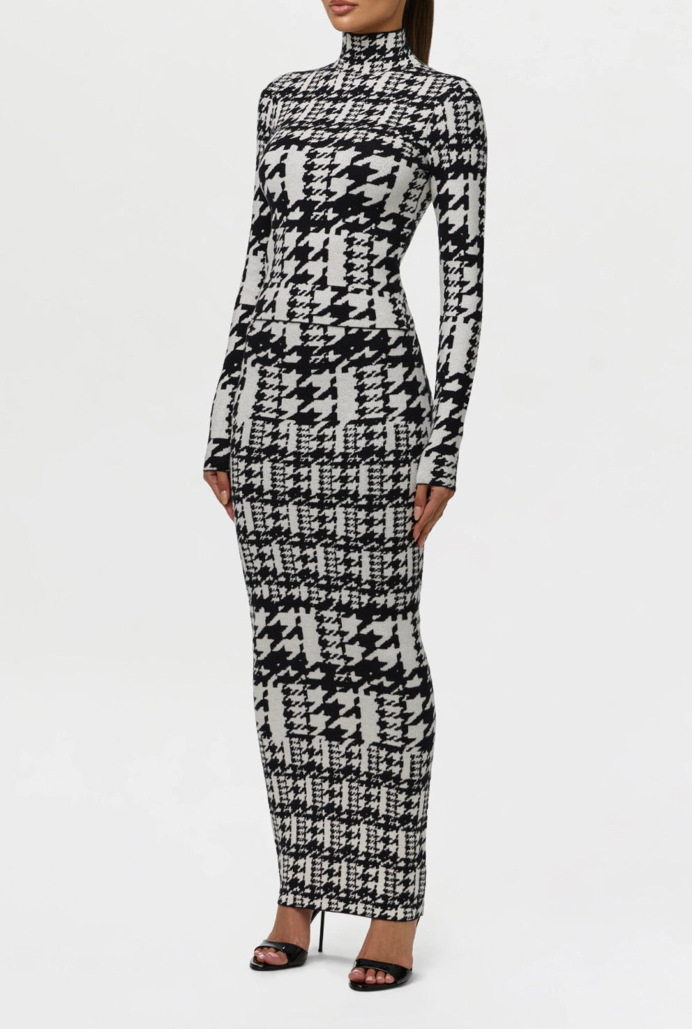 Dual Houndstooth Turtlneck Top