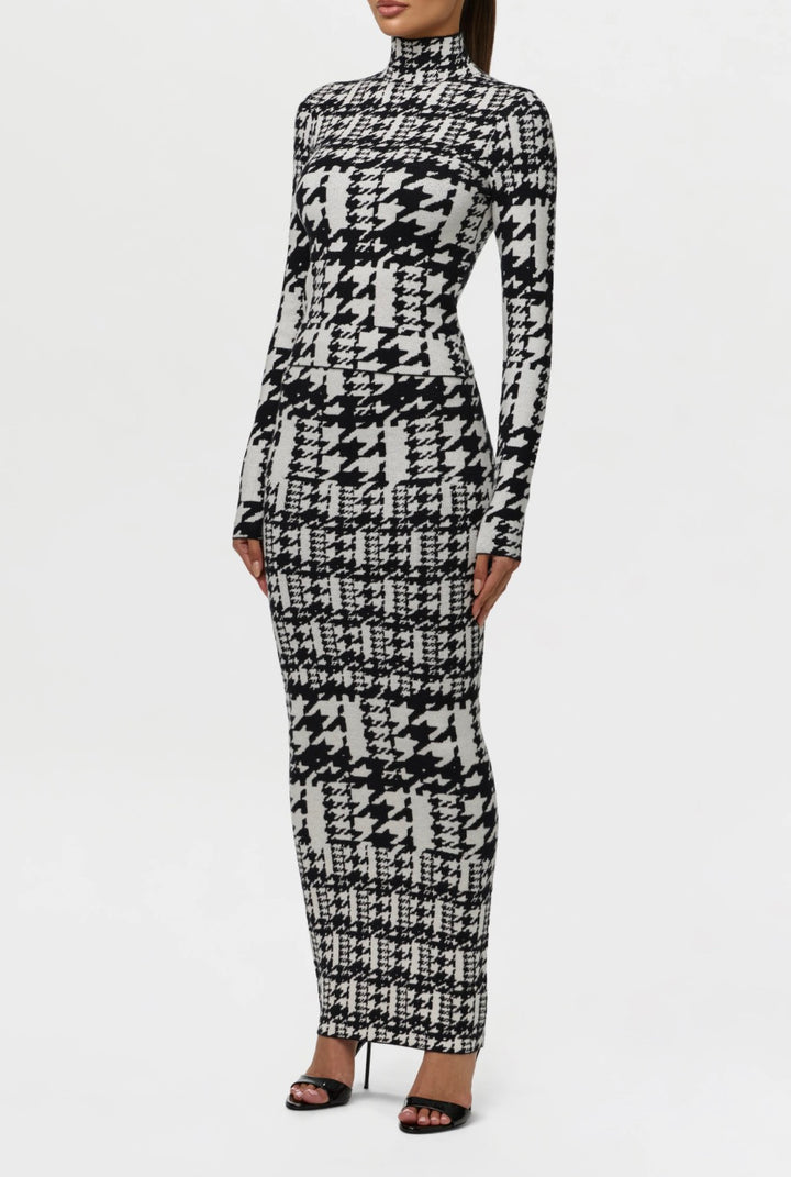 Dual Houndstooth Turtlneck Top