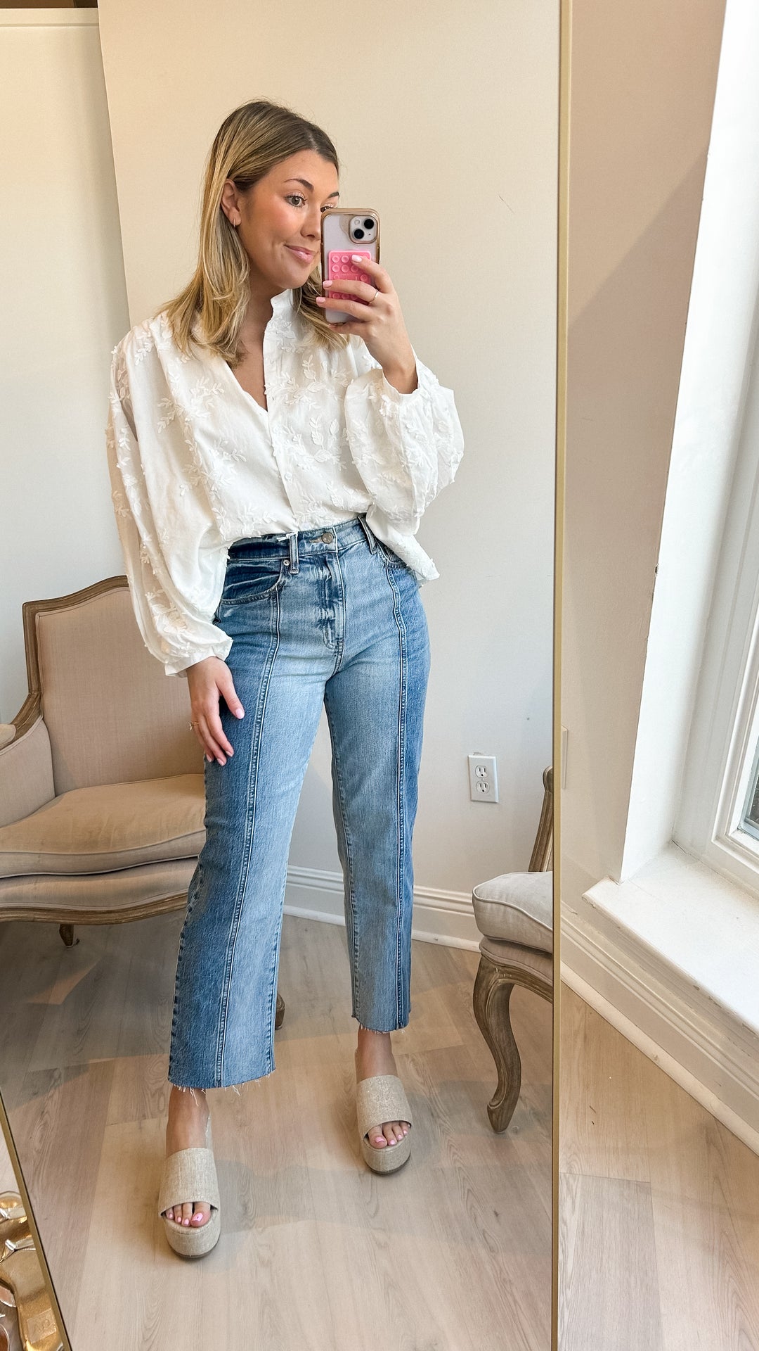 Sundaze Straight Jeans co star