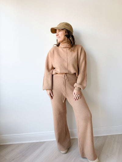 Val Turtle Neck Pant Set