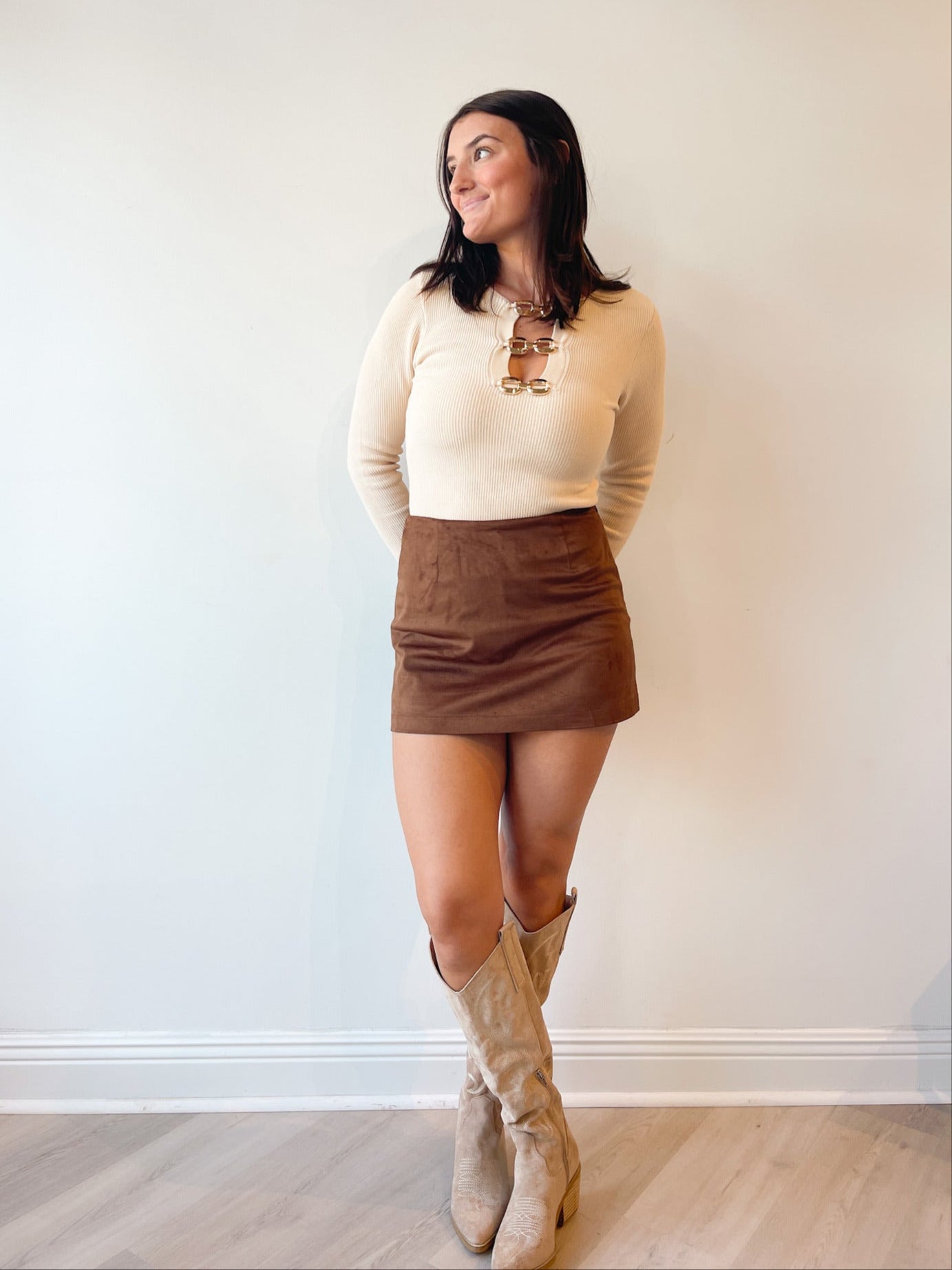 Karen V-Neck Sweater Banana Crepe