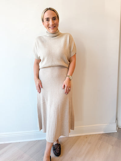 Mariane Turtle Neck Short Sleeve Sweater Top