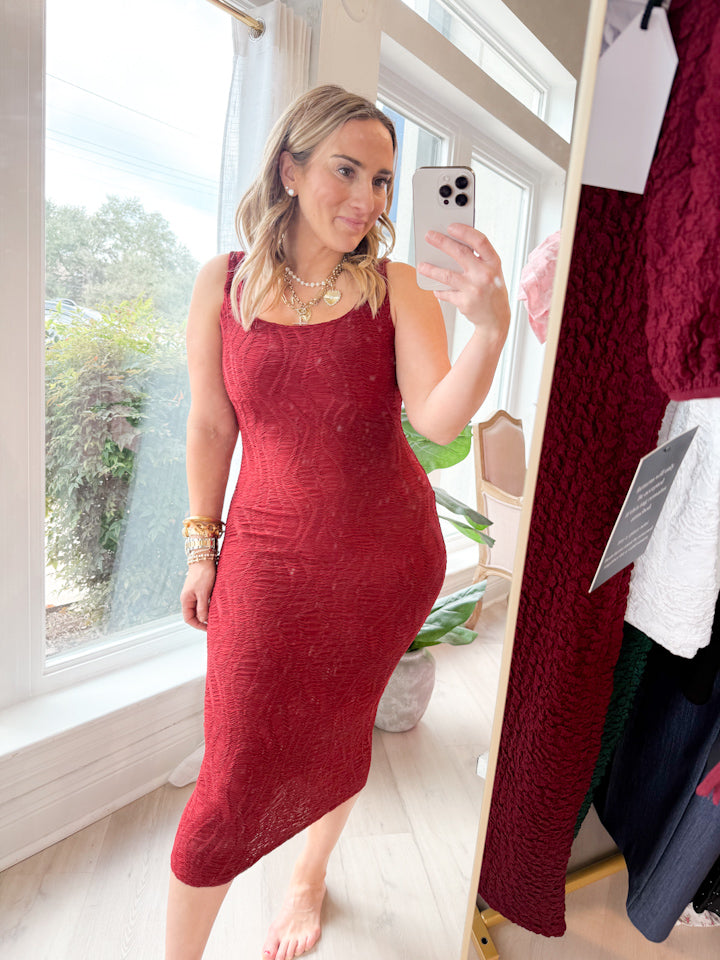 Avery Sleeveless Midi Dress Burgundy
