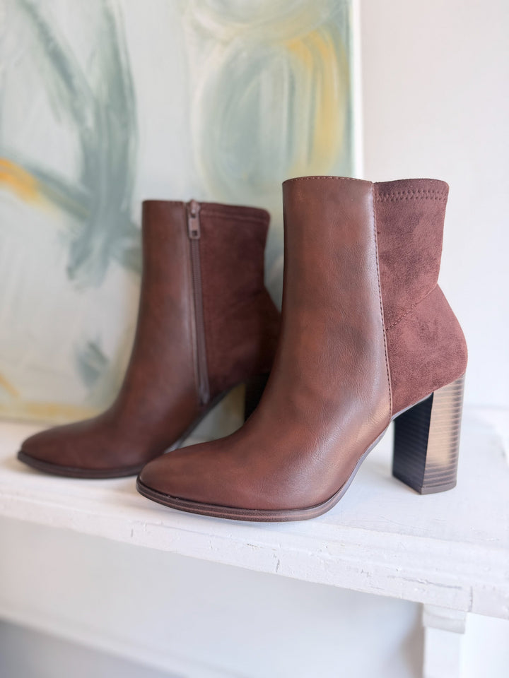 Mover Two Texture Bootie