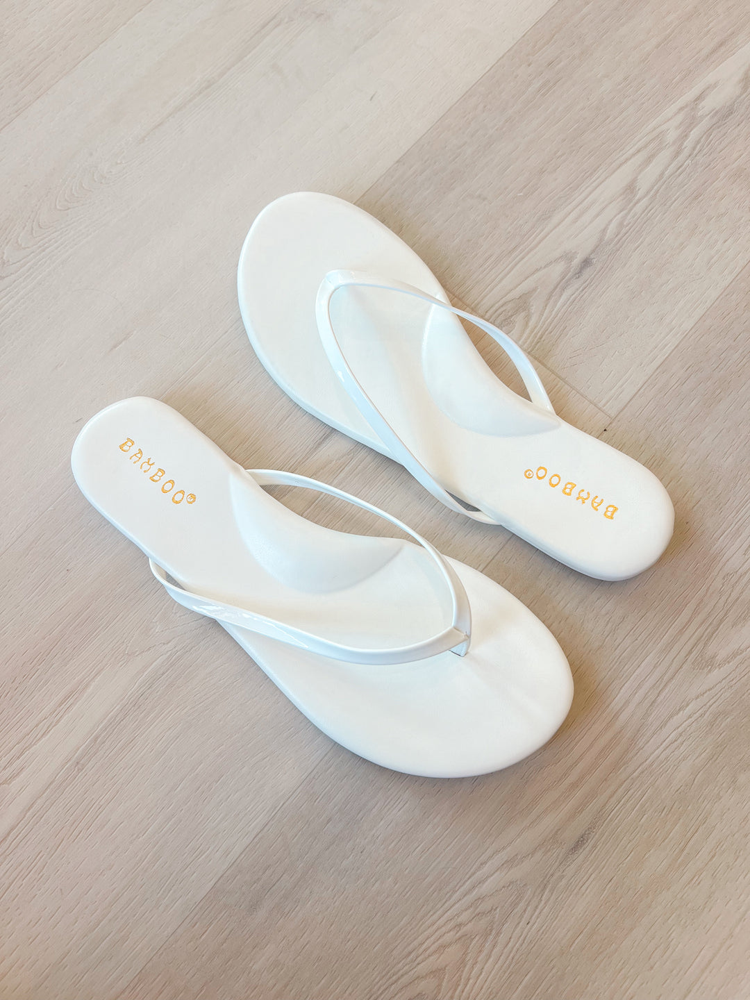 Squishy Flip Flop white