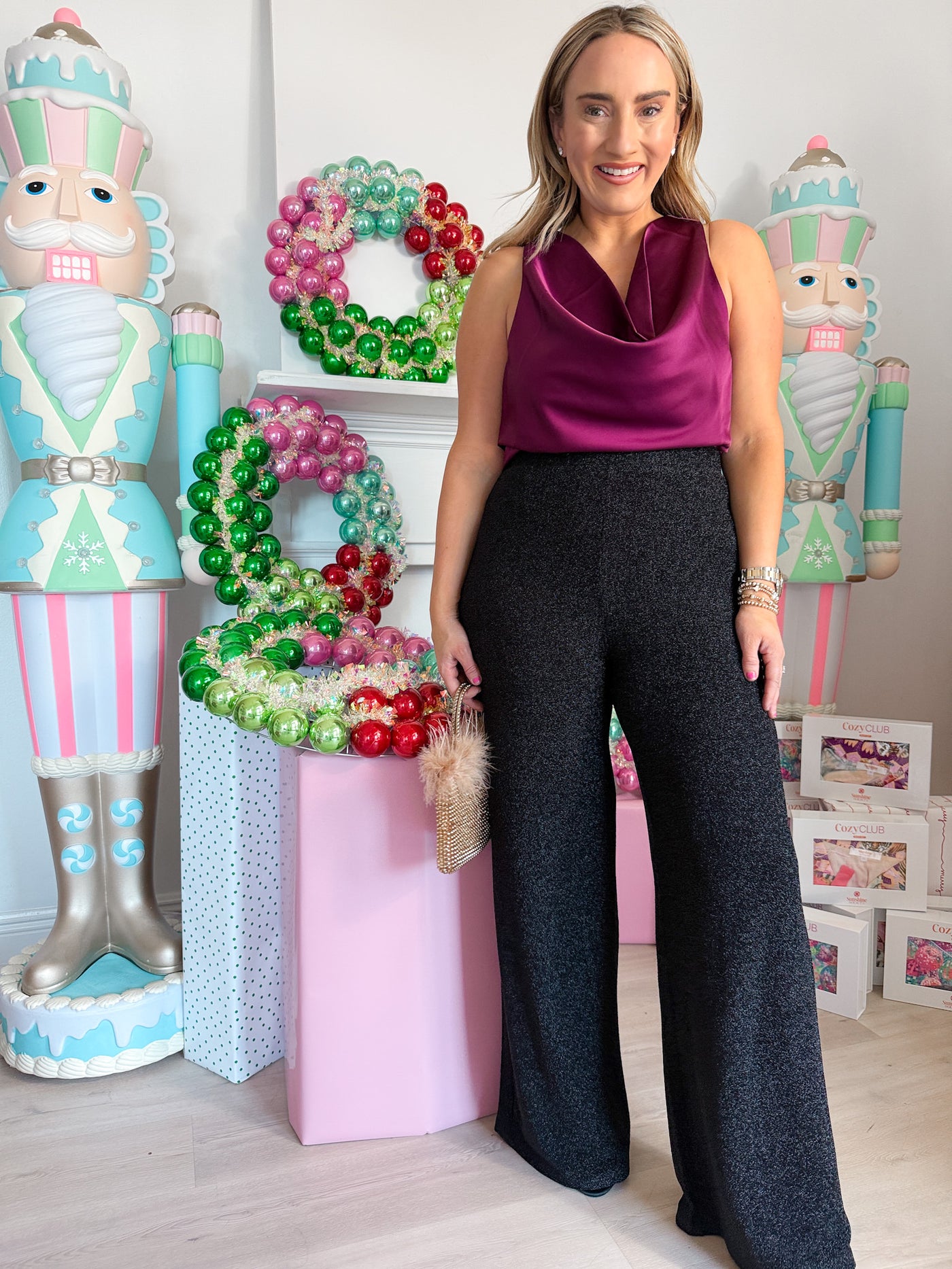 Mona Woven Top Dark Pink