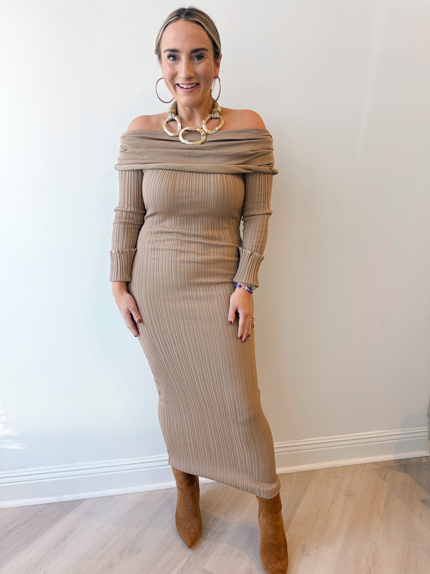 Lily Lng. Slv. Off Shoulder Sweater Maxi Dress