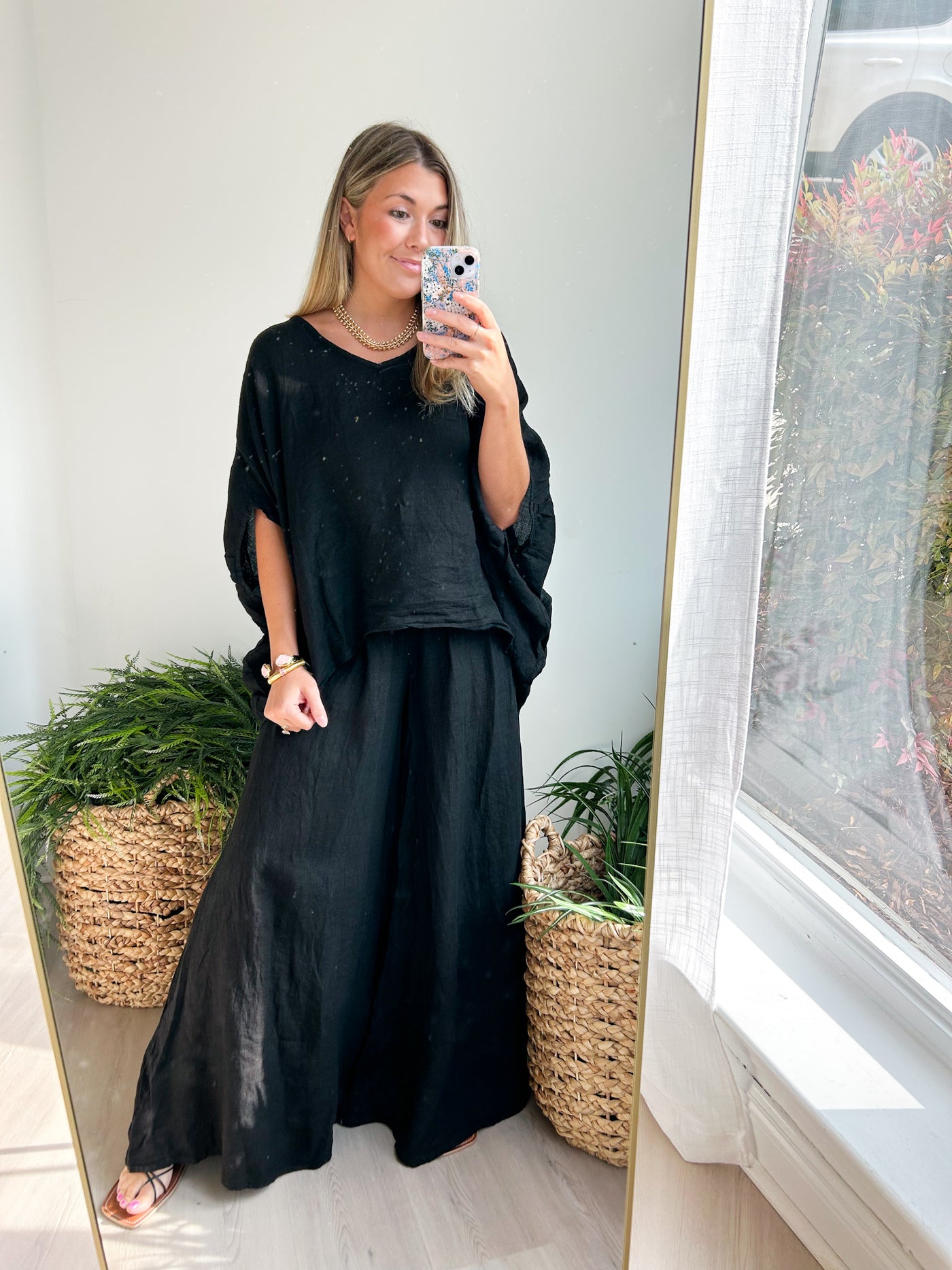 Chandra Linen Top