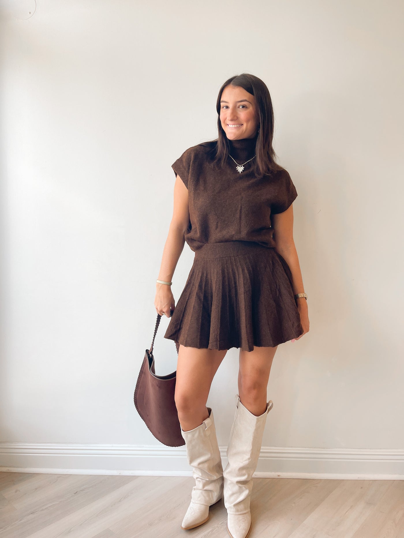 Eva Turtleneck Top And Pleated Skirt Set Chestnut