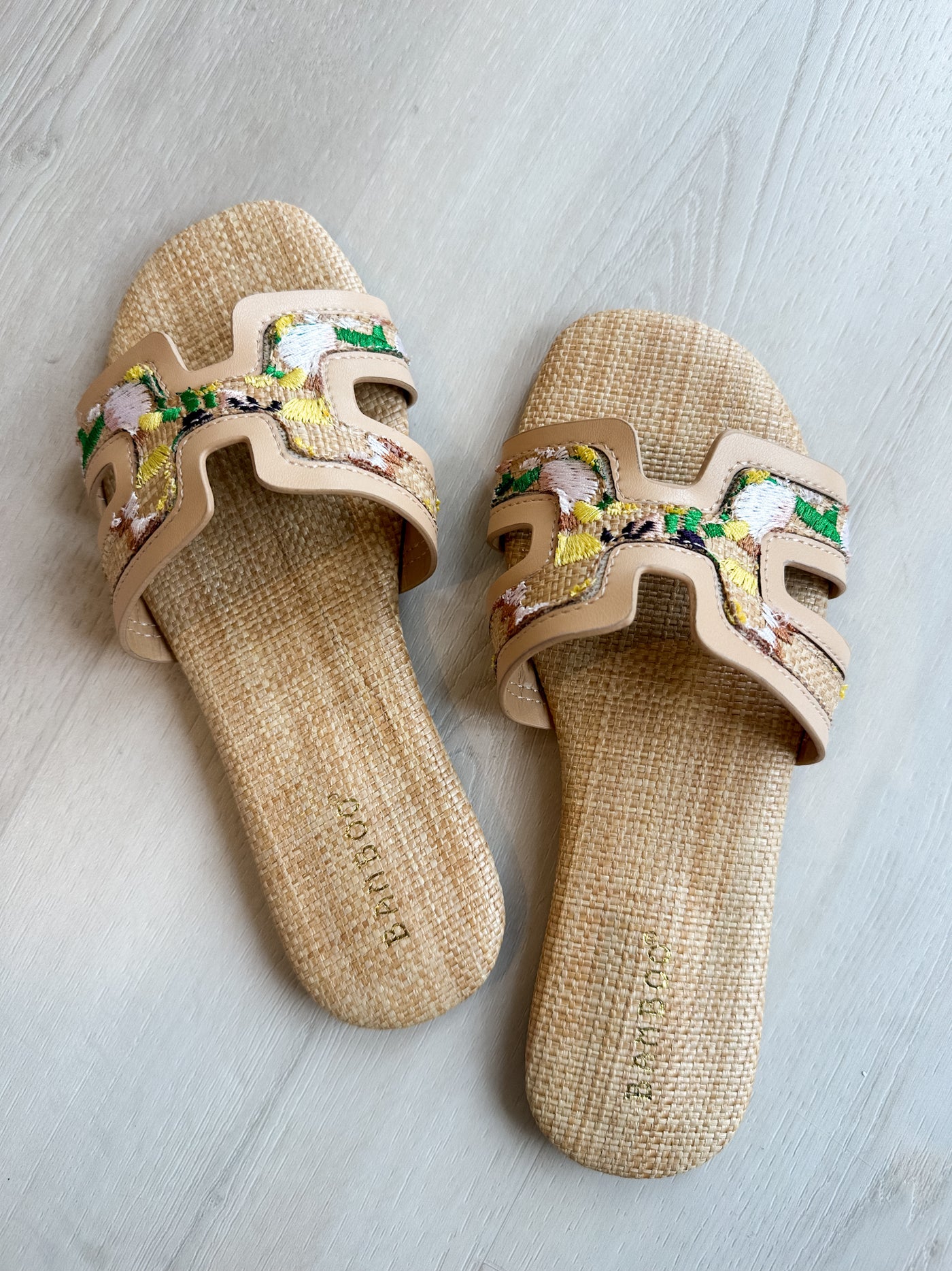 Smile Sandal