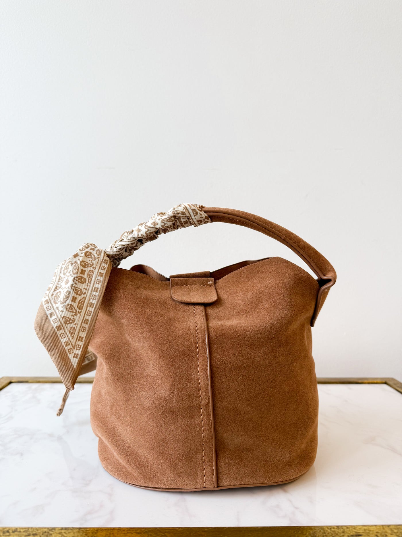 Cutie Bucket Bag Tan