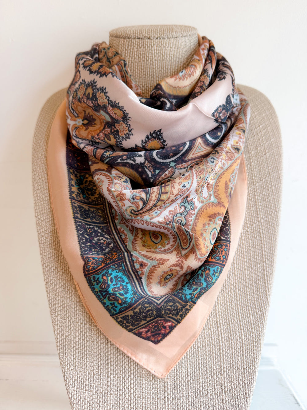 Halley Scarf Paisley Brown Multi