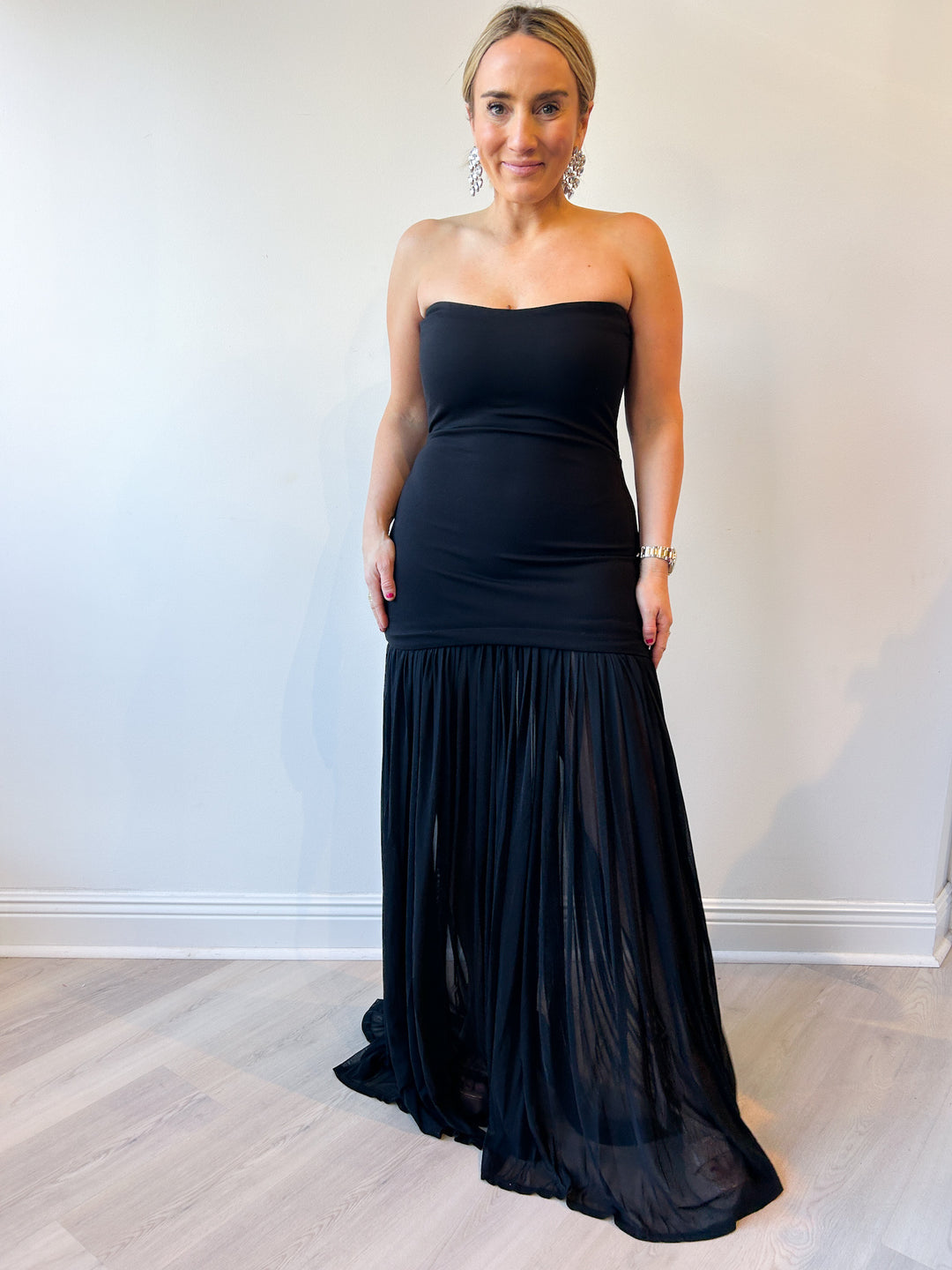 Gwyn Gown black