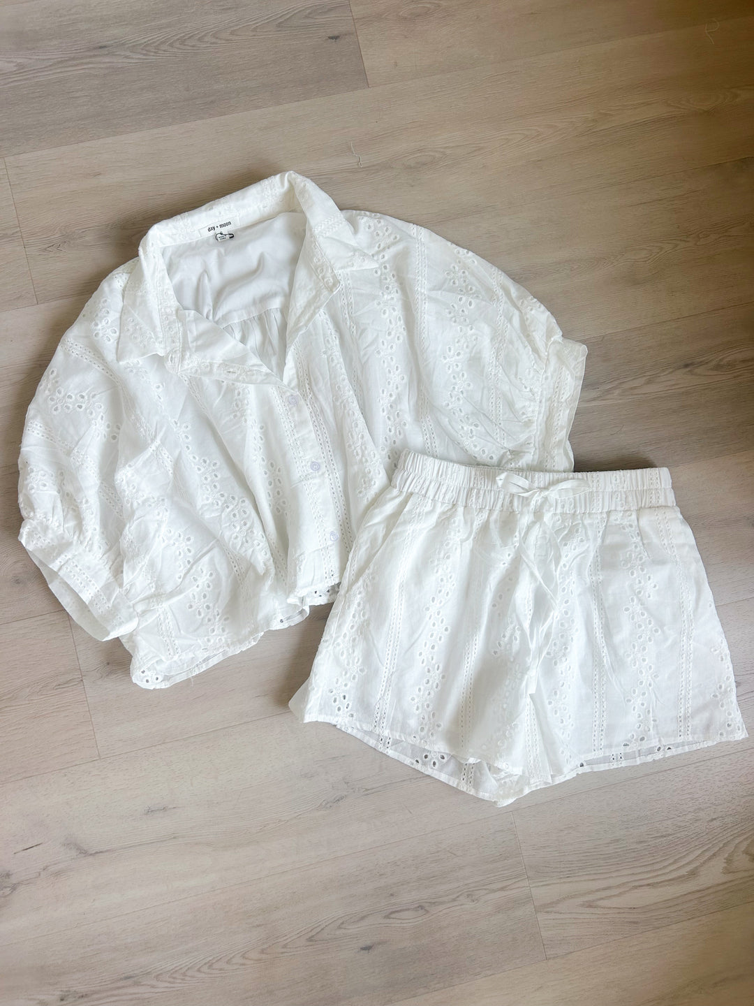 Kaitlyn Eyelet Set