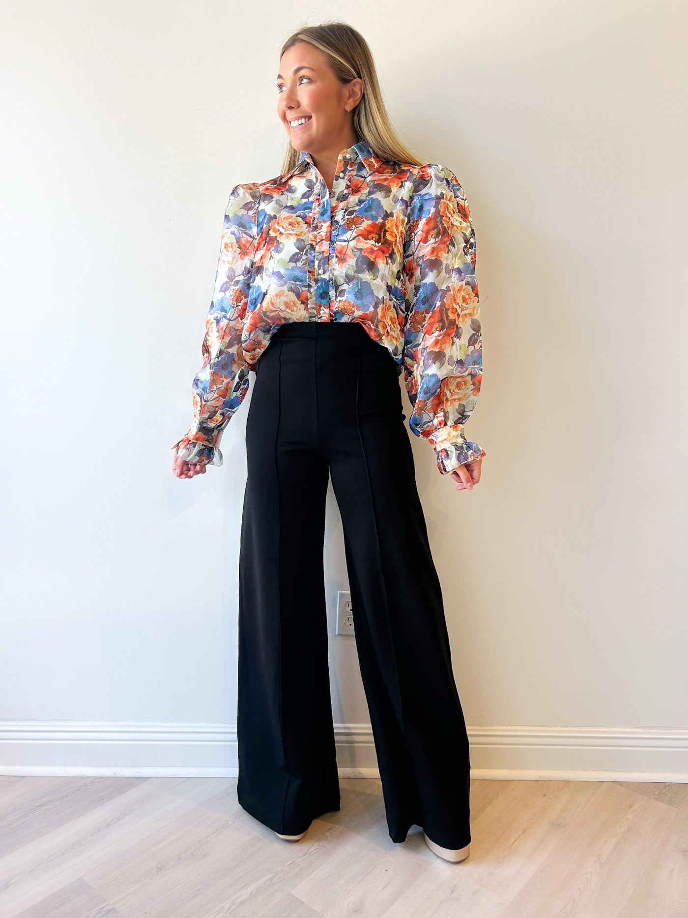 Lucy Floral Placket Button Down