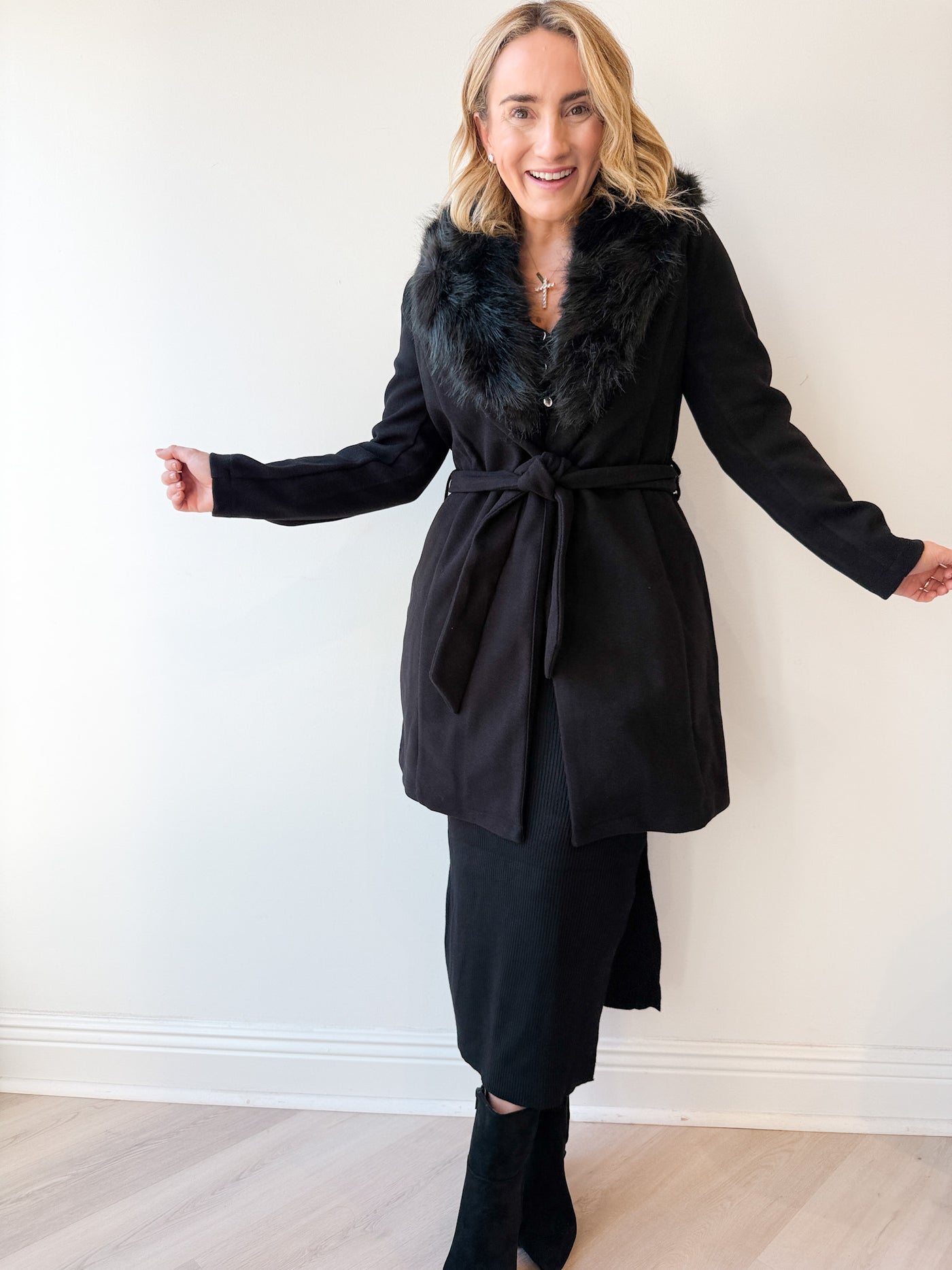 Removable Fur Collar Belted Coat Black