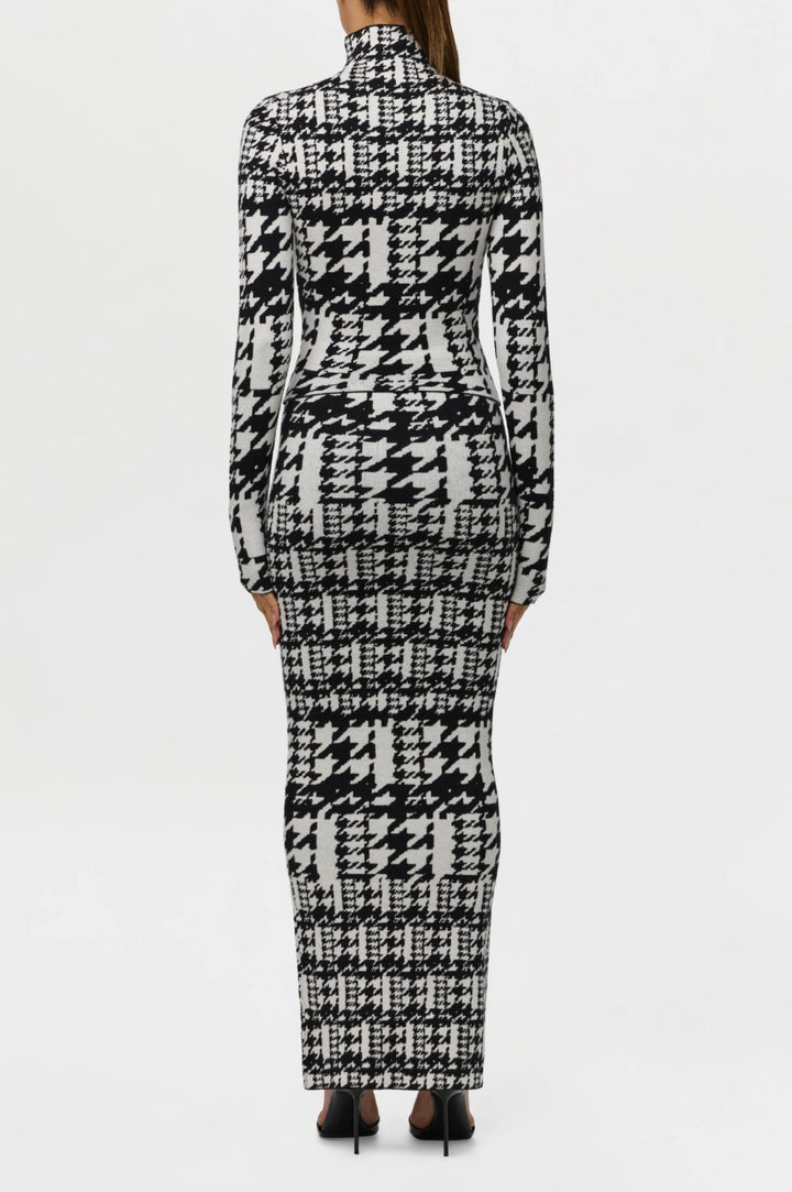 Dual Houndstooth Turtlneck Top