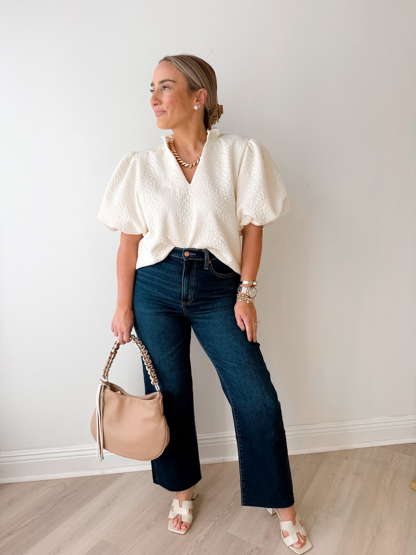 Cari Puff Sleeve V-Neck Top