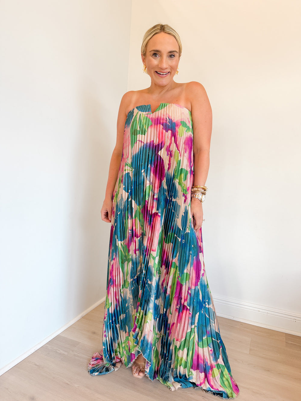 Kathy Strapless Pleated Midi Dress