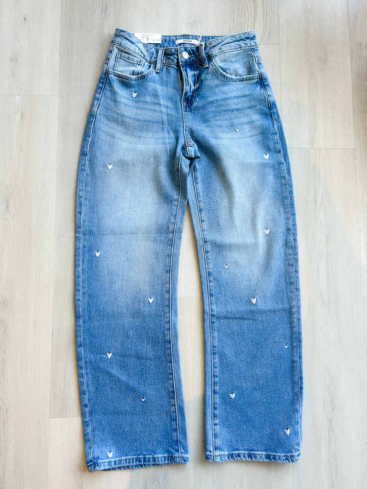 Flora Mid Rise Barrel Jean
