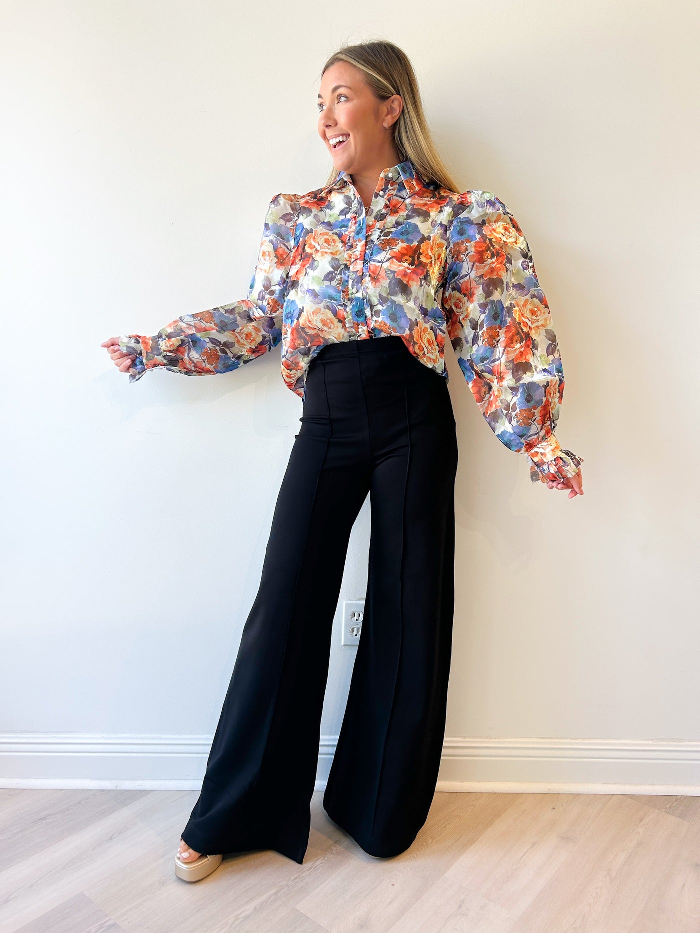 Lucy Floral Placket Button Down