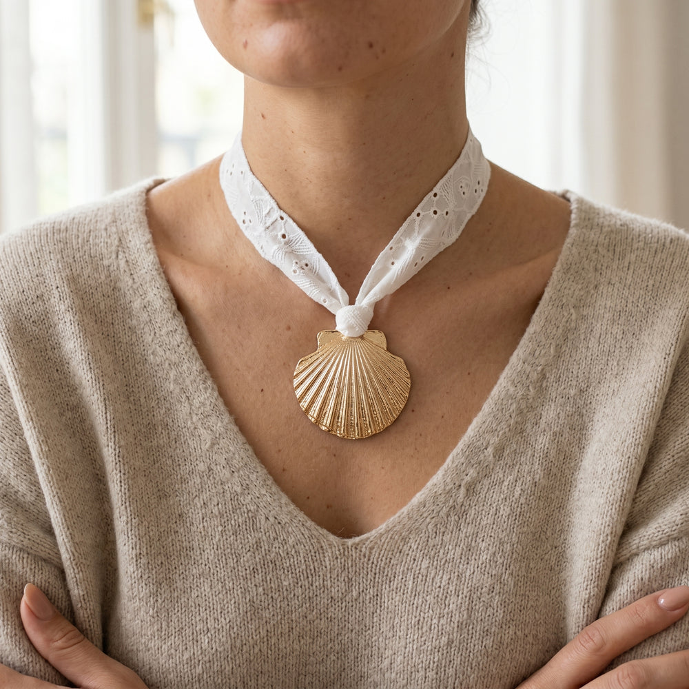Harvey Eyelet Shell Necklace