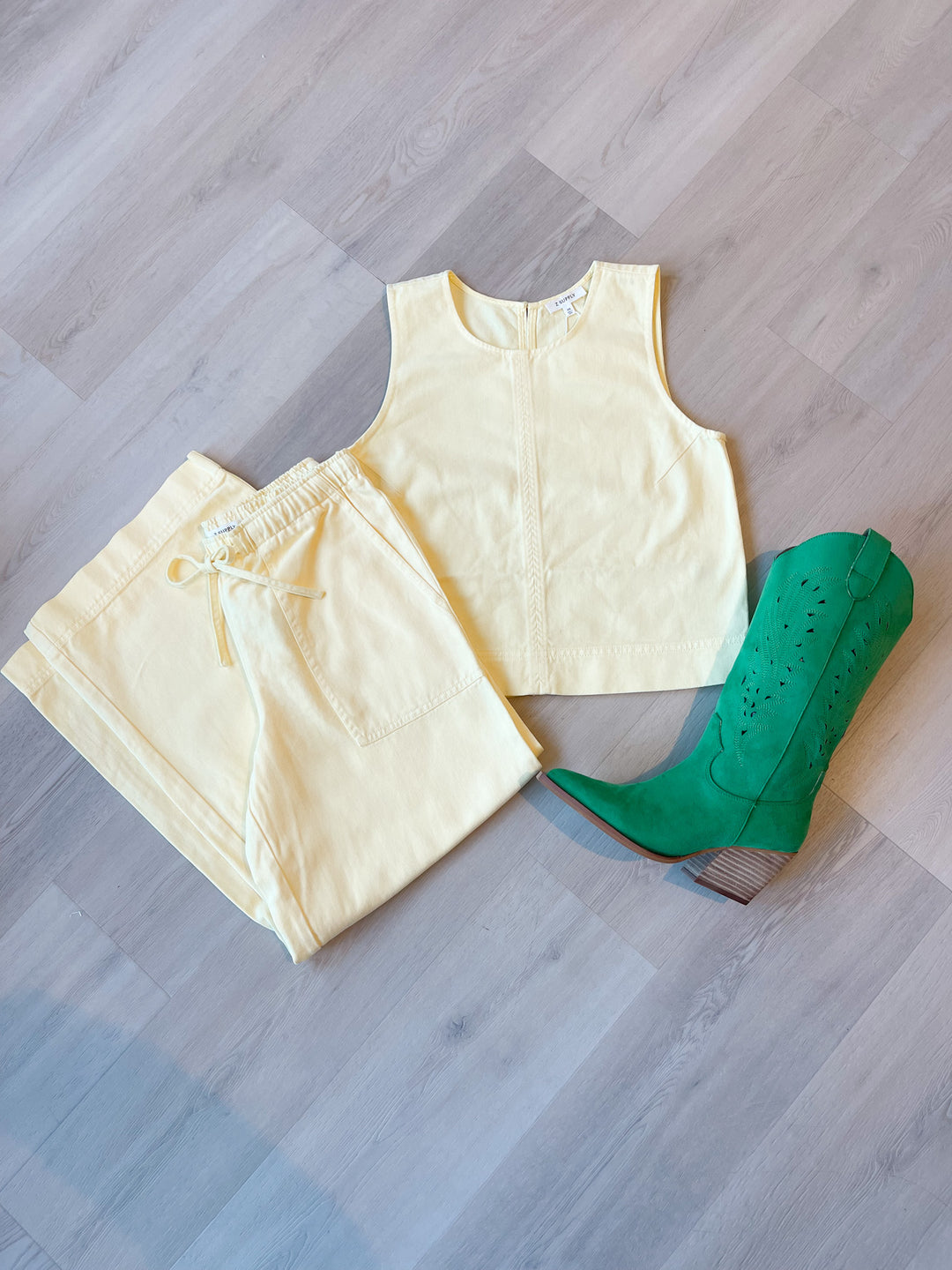 Sun Seeker Tank