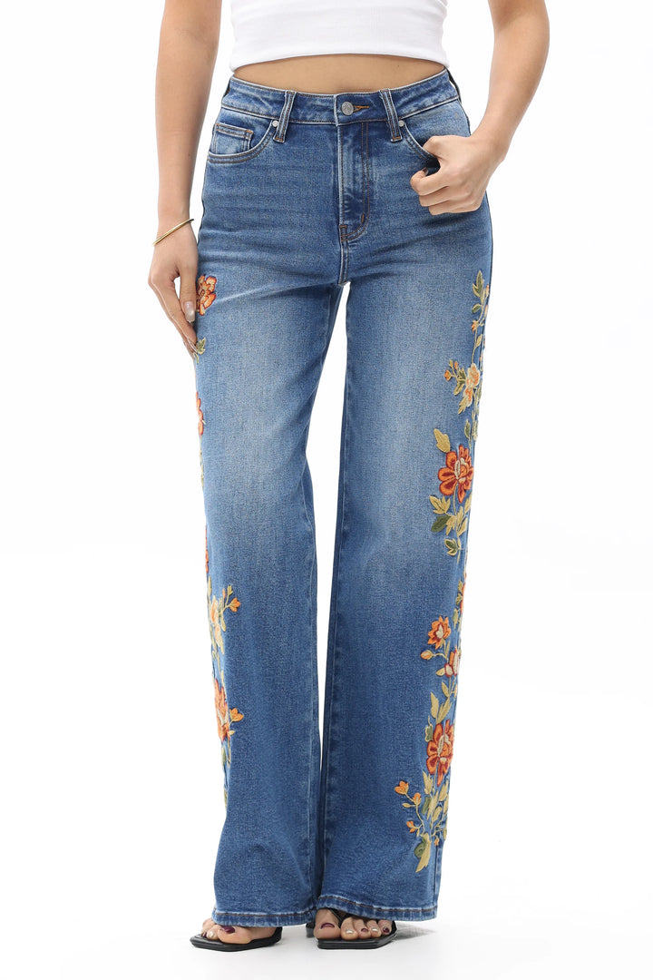 New York Embroidered Jean