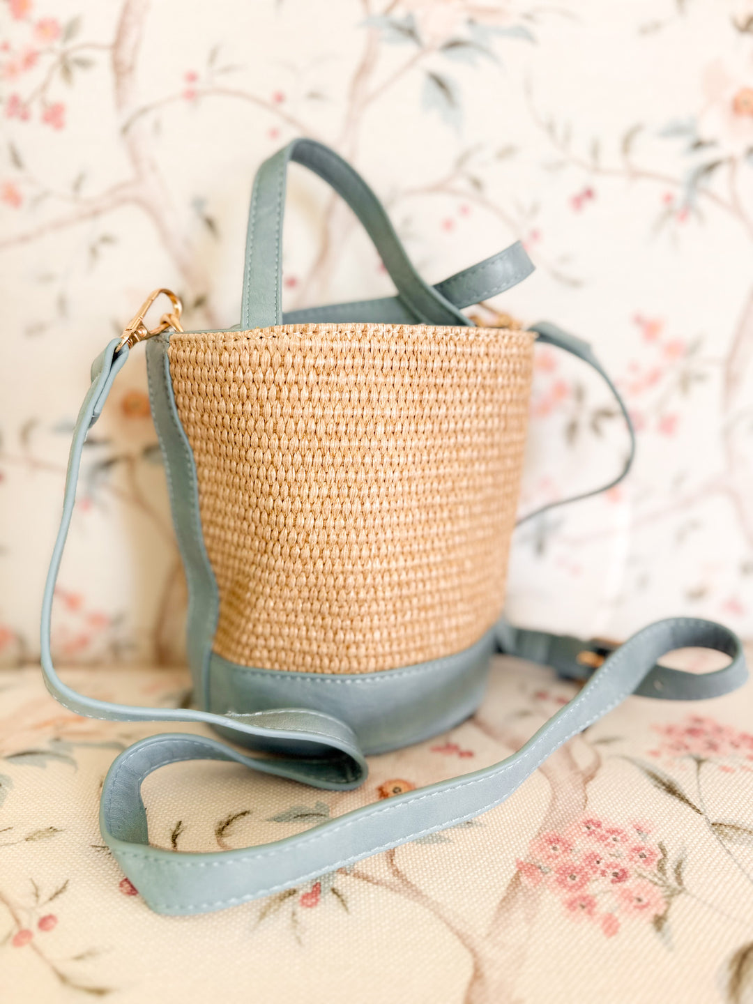 Meg Straw Bucket Bag blue o s