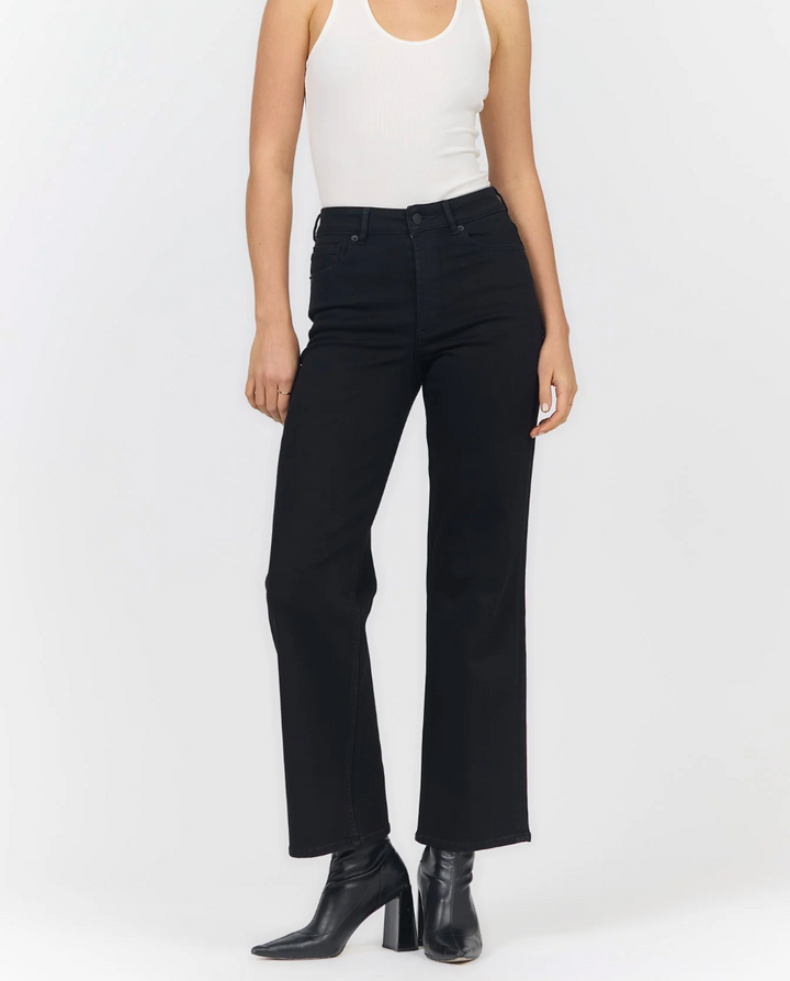 Holly Straight Leg Jean